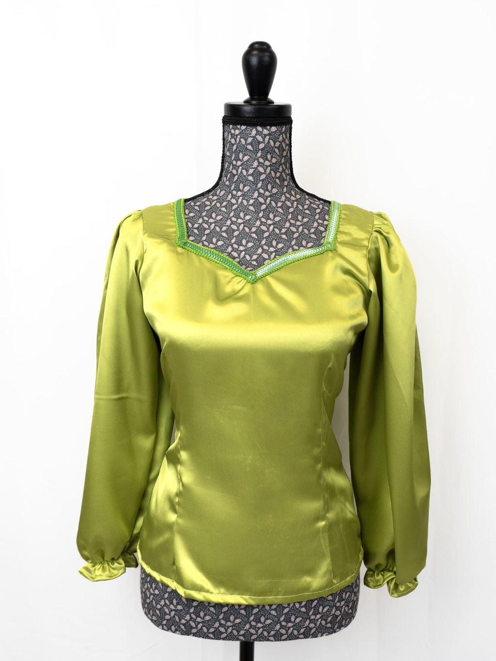 Body satin manche longue bouffante