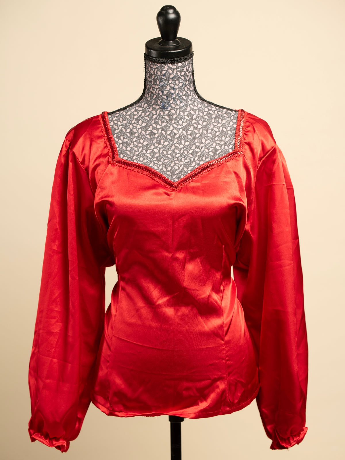 Body satin manche longue bouffante