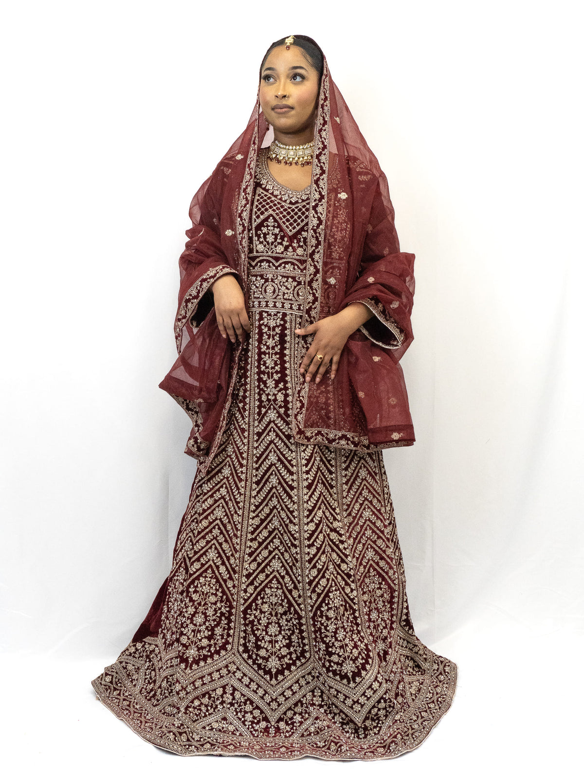 Robe Isla bordeaux