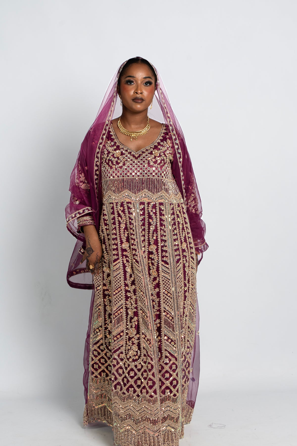Robe Isla aubergine
